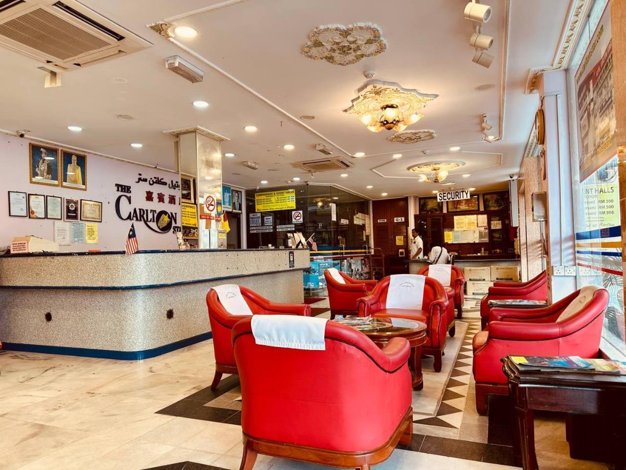 Carlton Hotel Seremban - Next To Terminal Bus Station Esterno foto